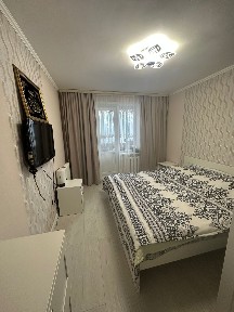 Продам 3 комнатную квартиру район Достык Молла 28400