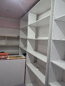 Магазин арендаға беріледі. Саудасы бар.