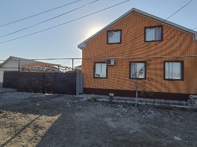 Продаю мансардный дом