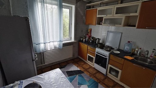 Продам 1 комнатную квартиру 34,3 кв метра по адресу назарбаева 97