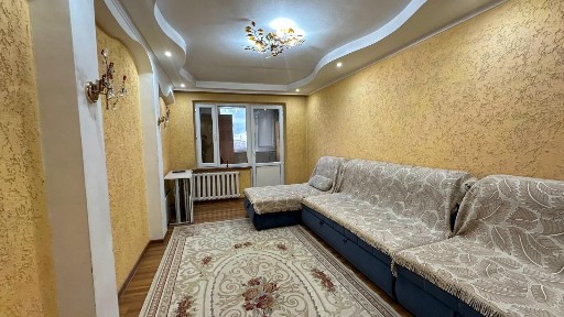 3-х ком в хорошем состоянии с мебелью дом Тоймарта, Владислав