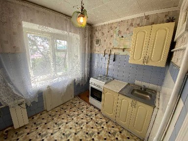 Продается 2-х комнатная квартира в центре Абая 168 на 4 этаже