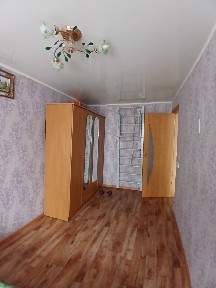 Продам квартиру в районе площади.