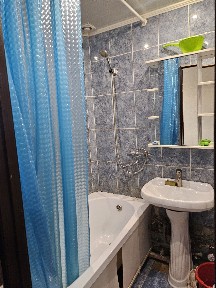 Продам 2 комнатную квартиру.
