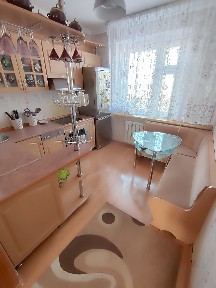 Продается 4-комн (9-37, 3 эт)