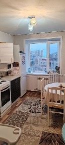 Продам 2-комнатную улучшенную квартиру