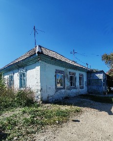 Дом 3 комнаты. Новый Подхоз. Есть торг