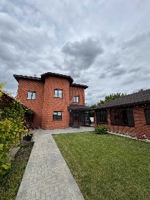 Продам 3 этажный дом