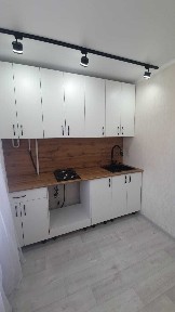 Продам 1 ком квартиру новой планировки в 19 мкр