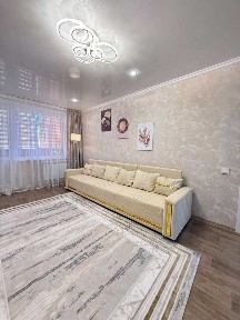 Продам 2 комнатную квартиру в КЖБИ