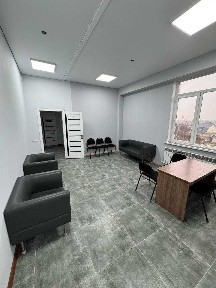 Сдается в аренду просторный кабинет под офис 45 кв