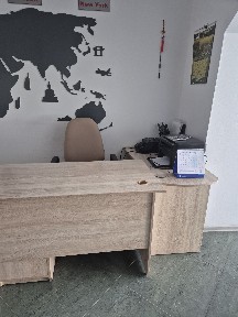 Сдам место в офисе, рабочий стол