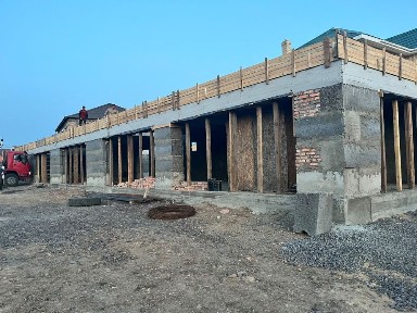 Продается дом с коммерческим помещением