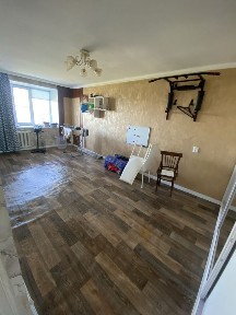 Продам квартиру, 35,6 кв/м. По адресу Тынышпаева 111, кирпичный дом.