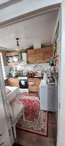 Продаётся 3х комнатная квартира в квартире остаётся мебель