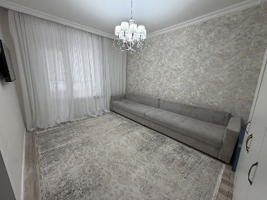 Продам 1 комнатную квартиру в связи с расширением