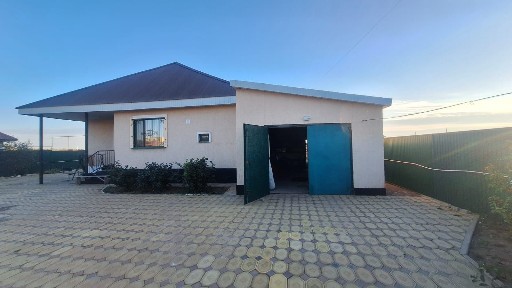 Продам дом 176 кв. м, 3 комнаты