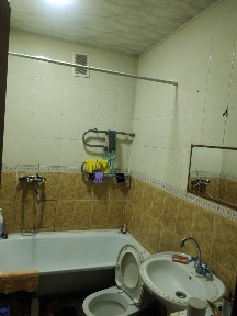 Сдам 3 х комнатный квартиру.
