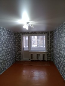 Продам 2 х комнатную квартиру в центре