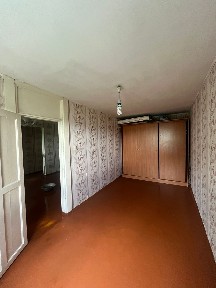 Сдаётся 2х комнт квартира цена 60 тсч+ком услуга