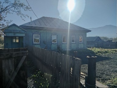 В продаже дом большой