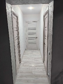 Продам квартиру из 5 комнат в 4 микрораоне