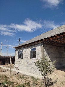 Үй сатылады 10 сотокта 2 үй бар новый