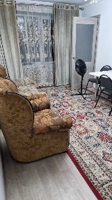 продам квартиру 3-х комнатную в центре города