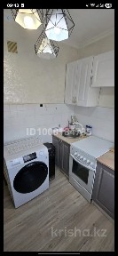 продам 3 комнатную квартиру 2 этаж