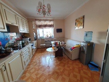 Продам 3 комнатную квартиру