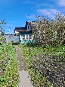 Продам дом барачного типа.