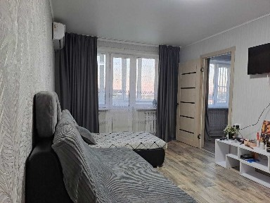 Продам 3 комнатную квартиру по Абая