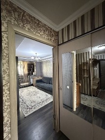 Продам 2х комнатную квартиру 8 микрорайон