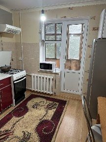 Срочно продам 1- комнатную квартиру. Абая 5/3 молочный двор.