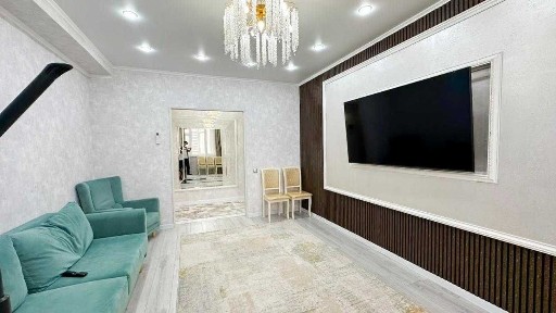 Продается 3 комнатная квартира в мкр Каратал Айман ИмпериЯ