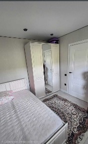4-комн квартира в 15 мкр со свежим капит ремонтом, остановка рядом