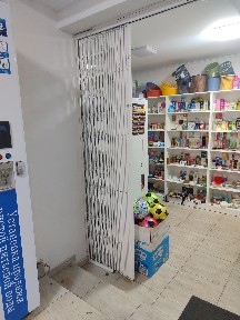 Сдается магазин Продуктовый в доль дороги.