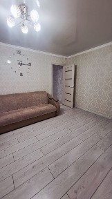 Продаю 3-комнатную квартиру в 16-микрорайоне.
