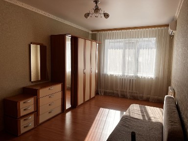 2х ком кв на Капитал Плаза, гипермаркет Дина
