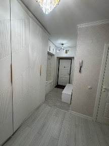 Продам квартиру в Астане 80 квадратных метров с отдельным кладовым