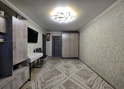 Продам 2х комн возле 2 Школы 3/5 этаж/ПОМОЩЬ В ИПОТЕКЕ