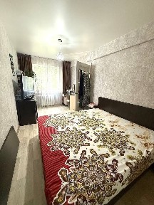 Продам 2х комнатную квартиру на Дворце Спорта