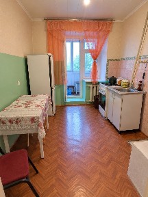 Сдаётся 2ух комнатная квартира помесячно