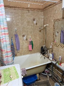 Продается 2-комнатная квартира · 44 м² · 3/5 этаж, Клинка 13