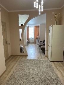 Продается 2-комнатная квартира на юго-востоке