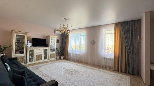 Продам 3х к. кв, общ. пл 133 кв. м.