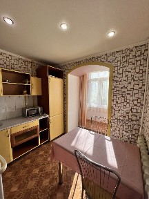 Продам 2 ком кв 54 м2 в районе Галактики