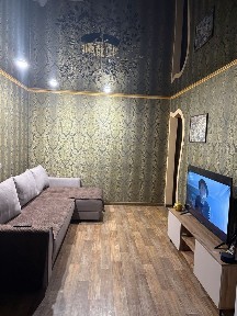 Продам 2-комнатную квартиру в центре
