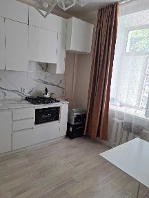 Продам 1 комнатную квартиру в районе ЖД Больницы