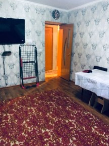 Срочно Сдается в аренду двухкомнатная квартира в Толе би